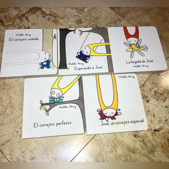 NWOT EL CONEJITO SOÑADO - 5 historias de José Malika Doray/5x Spanish Board Book - Picture 2 of 2